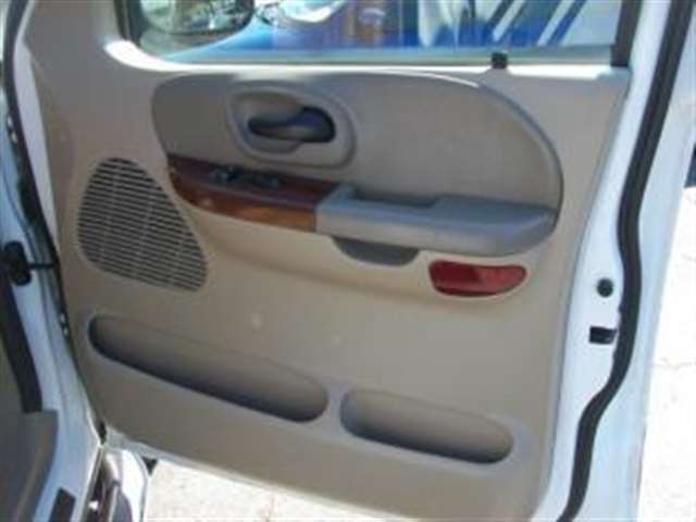 2003 Ford F-150 4dr SuperCrew King Ranch 4WD Styleside SB